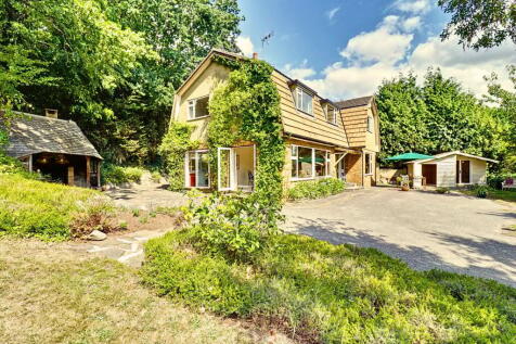Hadham Road, Bishop's Stortford, CM23 5 bed detached house for sale