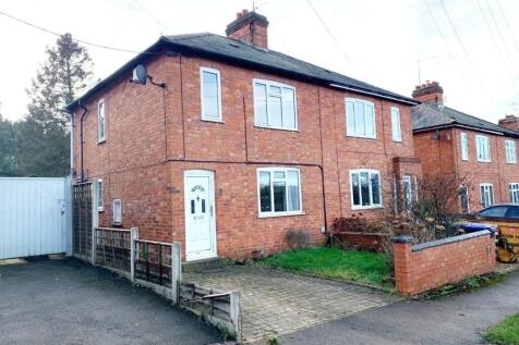 2 bedroom semi-detached house for sale
