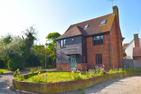 Broughton Road, South Woodham Ferrers 6 bed detached house for sale
