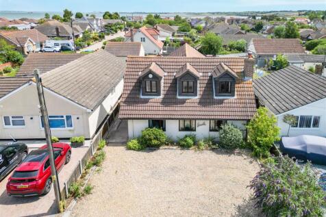 Main Road, St Lawrence 4 bed detached house for sale
