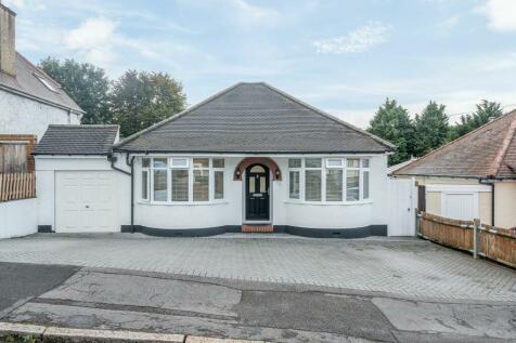 2 bedroom detached house for sale