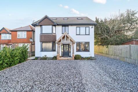 6 bedroom detached house for sale