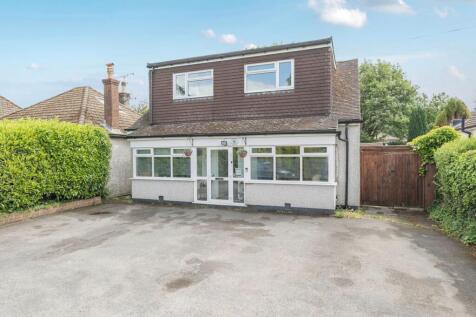 Buxton Lane, Caterham CR3 4 bed detached house for sale
