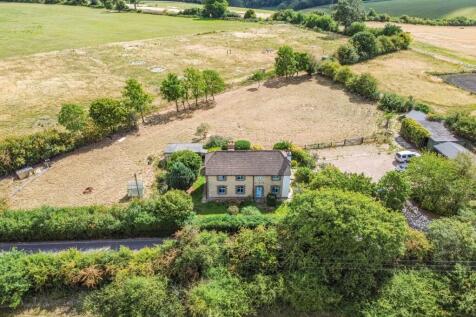 Beech Farm Road, Warlingham CR6 4 bed detached house for sale