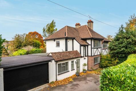 Portnalls Road, Coulsdon CR5 3 bed semi