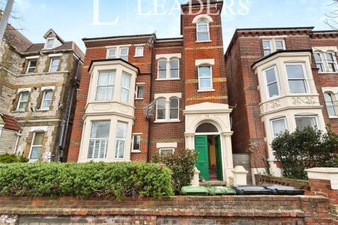 Lennox Road South, Southsea, Hampshire 2 bed apartment for sale