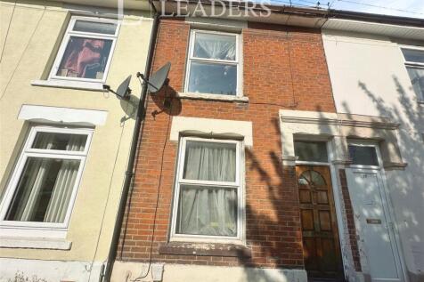 Shakespeare Road, Portsmouth, Hampshire 2 bed terraced house for sale