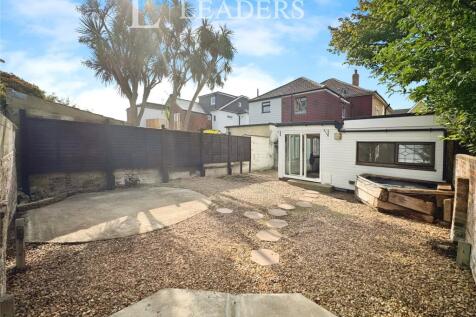 Queens Road, Portsmouth, Hampshire 2 bed semi