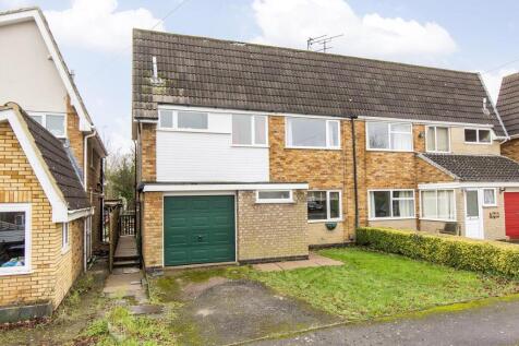 Bankfield Drive, Great Bowden, Market... 4 bed semi