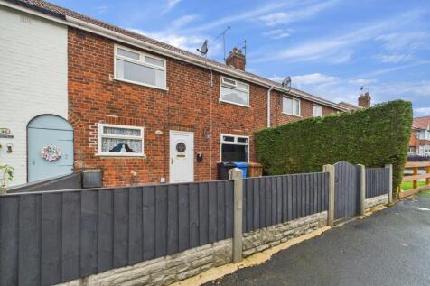 3 bedroom terraced house for sale