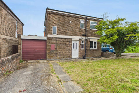 2 bedroom detached house for sale