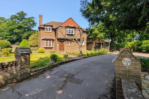 PARK LANE, FAREHAM 3 bed detached house for sale