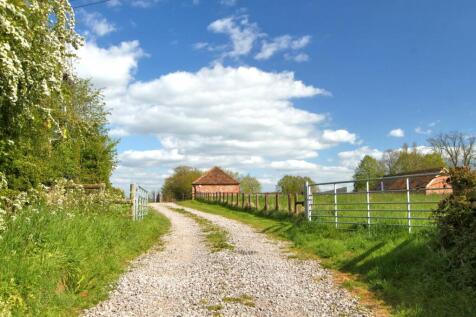 2 bedroom barn conversion for sale