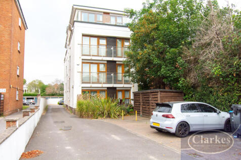 Park Towers, 112 Richmond Park Road... 2 bed flat for sale