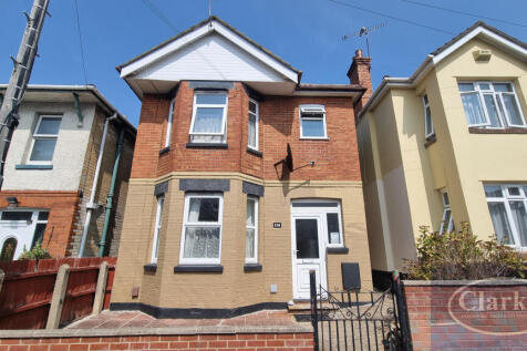 Pine Road, Bournemouth 3 bed detached house for sale