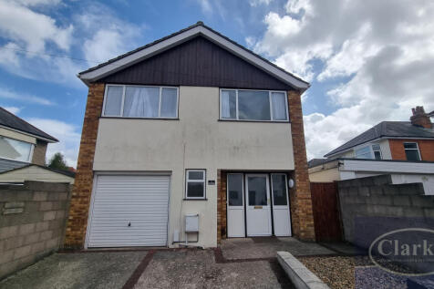 Comley Road, Bournemouth 4 bed detached house for sale