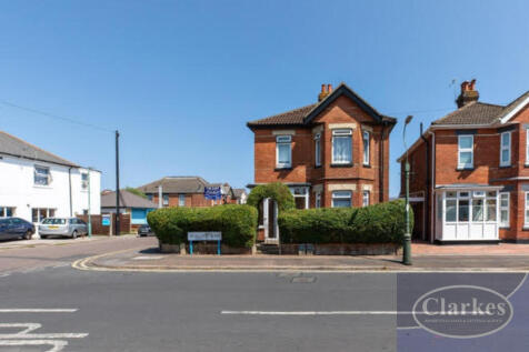 Muscliffe Road, Bournemouth 3 bed detached house for sale