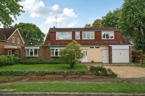 Windmill Hill, Biddenham. 5 bed detached house for sale