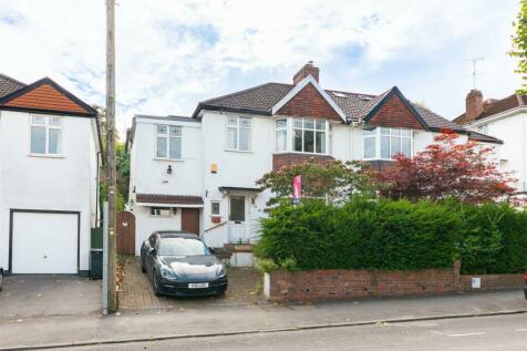 4 bedroom semi-detached house for sale