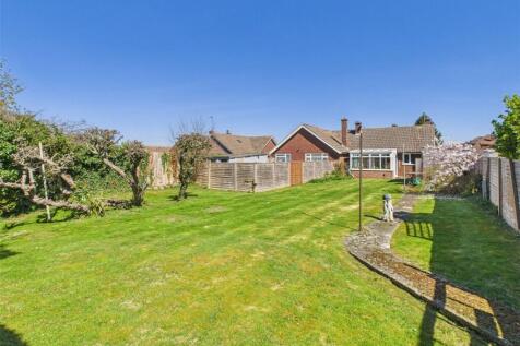 Elderdene, Oxfordshire OX39 2 bed bungalow for sale