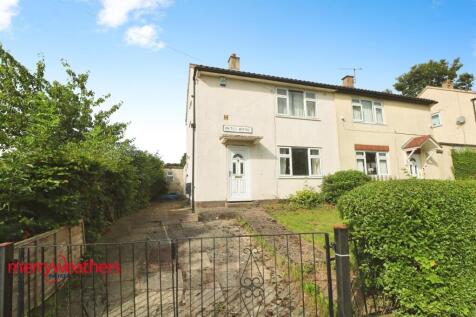 Wilton Avenue, Huddersfield 2 bed semi