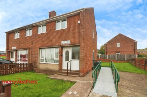 2 bedroom semi-detached house for sale