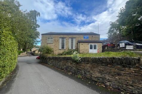 Riley Lane, Huddersfield HD8 Character property for sale