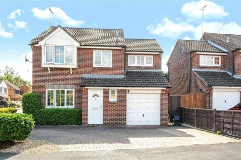 The Lilacs, Wokingham, Berkshire, RG41 3 bed detached house for sale