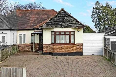 Westcliff on Sea SS0 2 bed bungalow for sale