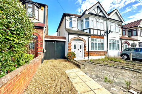 Eccleston Crescent,  Romford, RM6 3 bed semi