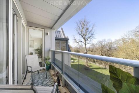 Pembroke Court, Marshall Walk, Egham... 2 bed retirement property for sale