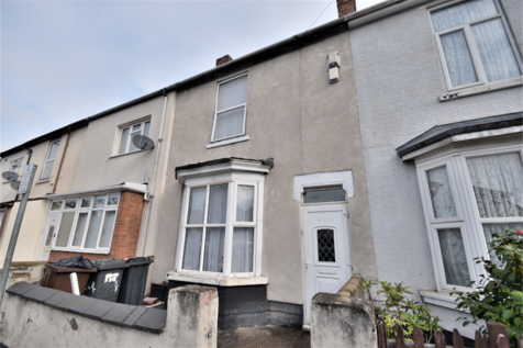 INVESTMENT OPPORTUNITY!! FOUR BEDROOM... 4 bed house share for sale