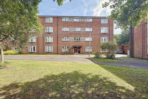St. Michaels Court, Wolverhampton 2 bed flat for sale