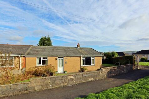 3 bedroom semi-detached bungalow for sale