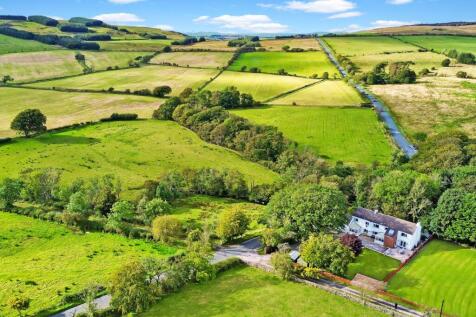7 bedroom detached house for sale