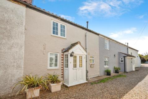 2 bedroom cottage for sale