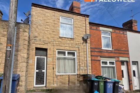 Cromwell Street, Mansfield, NG18 3 bed terraced house for sale