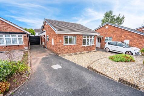 2 bedroom bungalow for sale
