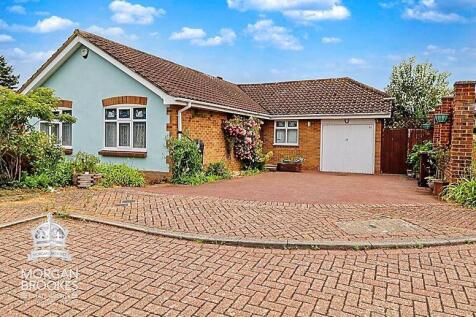 Willow Road, Aylesford, Kent 3 bed bungalow for sale
