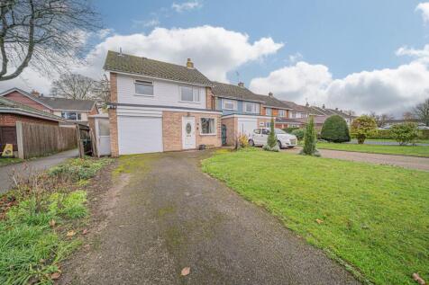 Crabmill Close, Knowle, B93 3 bed detached house for sale
