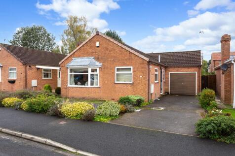 Elder Grove, Haxby, YO32 2 bed detached bungalow for sale