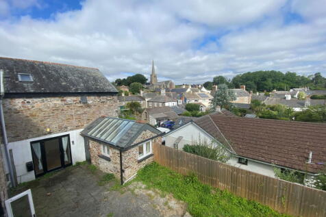 Fore Street, Plymouth PL8 2 bed end of terrace house for sale