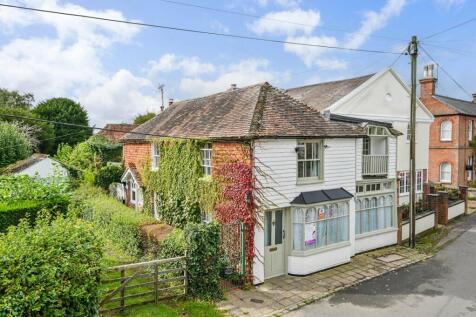 Dixter Road, Northiam, Rye, East... 4 bed detached house for sale