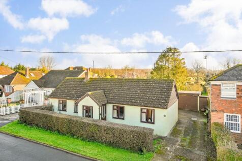 Lower Road, Woodchurch, Ashford... 3 bed bungalow for sale