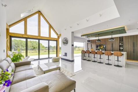 Whitbread Lane, Northiam, Rye, East... 5 bed detached house for sale
