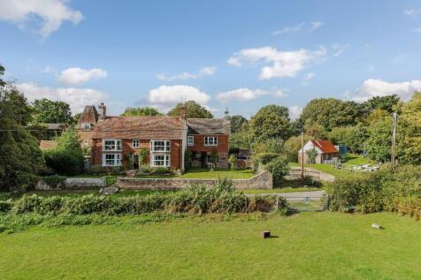 Hobbs Lane, Beckley, Rye, East... 5 bed detached house for sale