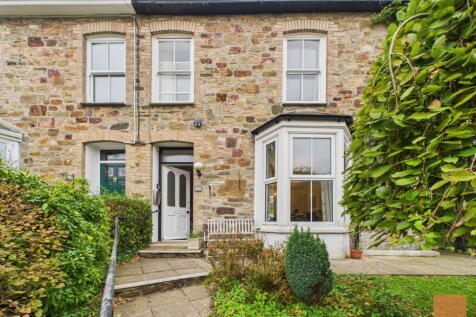 Vicarage Road, St Agnes 4 bed end of terrace house for sale