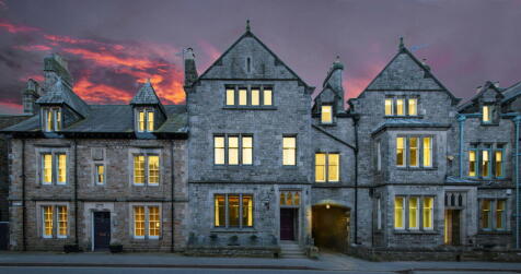 4 bedroom terraced house for sale