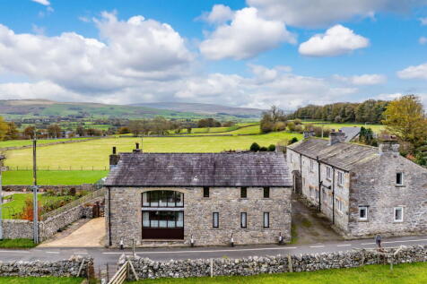 3 bedroom barn conversion for sale