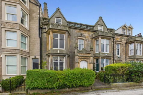 Marine Road Central, Morecambe LA4 4 bed terraced house for sale